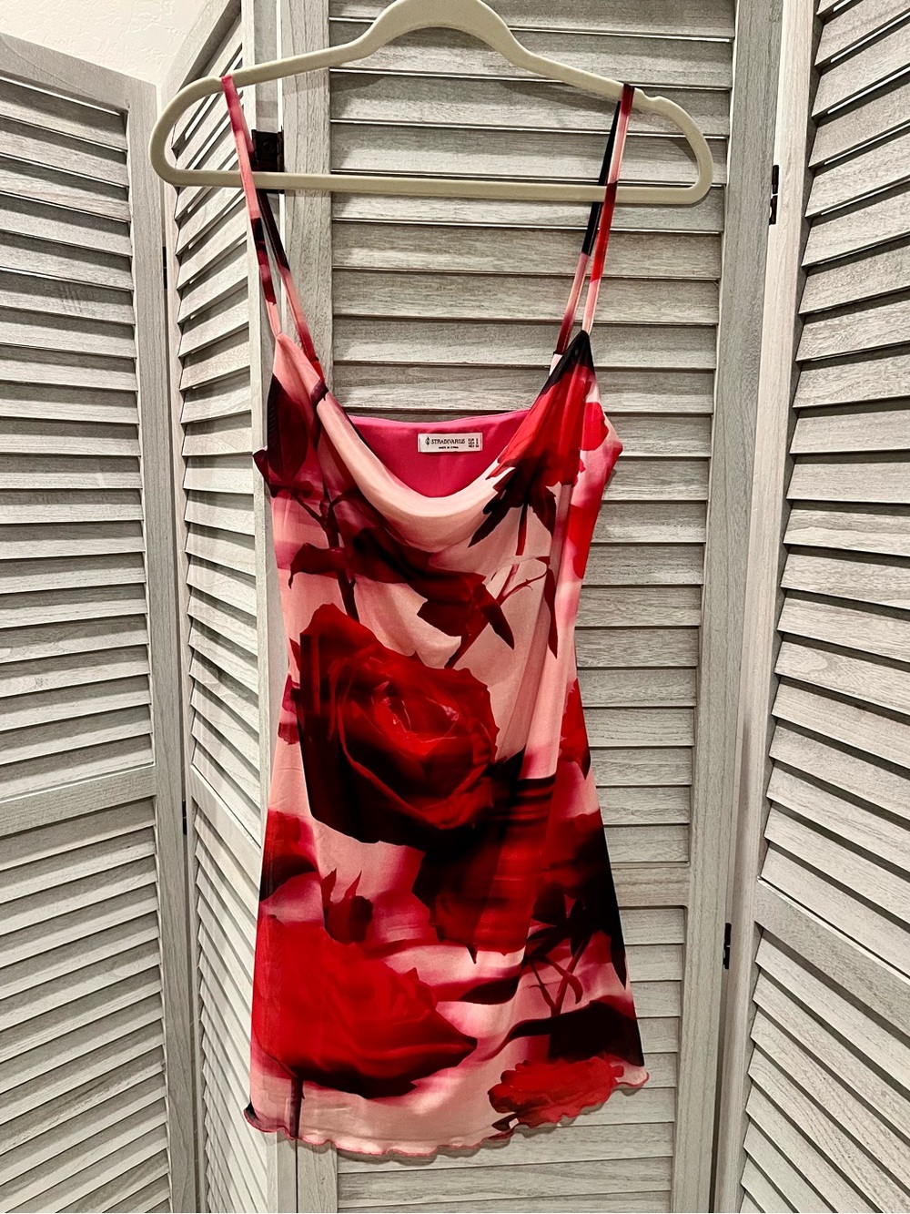 stradivarius Red and Pink Floral Cowl Neck Chiffon Slip Dress
